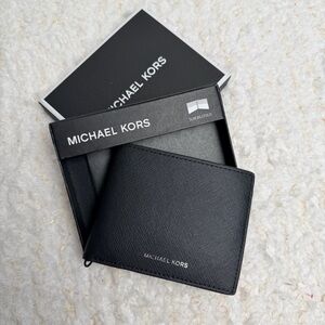 Michael Kors Elegant Black Men's‎ wallet slim bifold